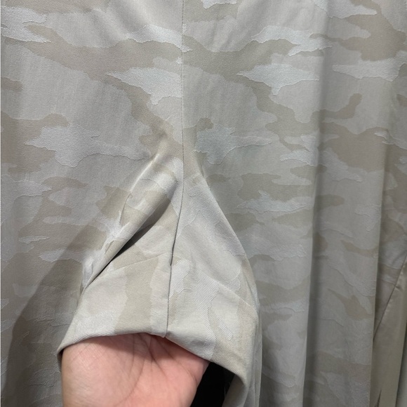 Athleta Brooklyn Camo Jogger - Picture 5 of 10